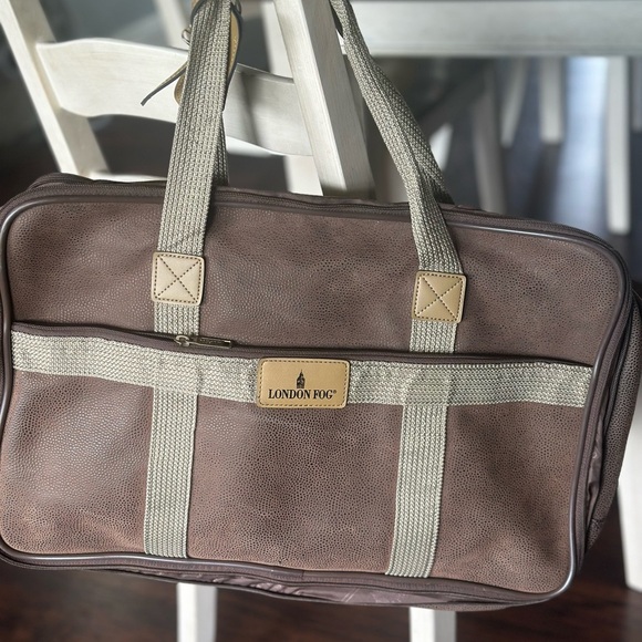 London Fog Brown and Tan Laptop Bag Classic Design - Picture 1 of 9